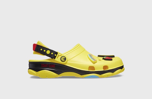 Pac-Man x Crocs All-Terrain Clog "Lemon" Pac-Man x Crocs All-Terrain Clog "Lemon"