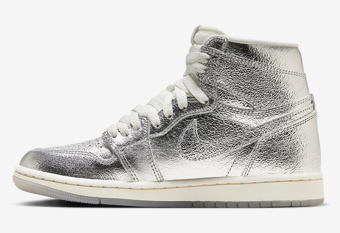 Air Jordan 1 High OG "Chrome"