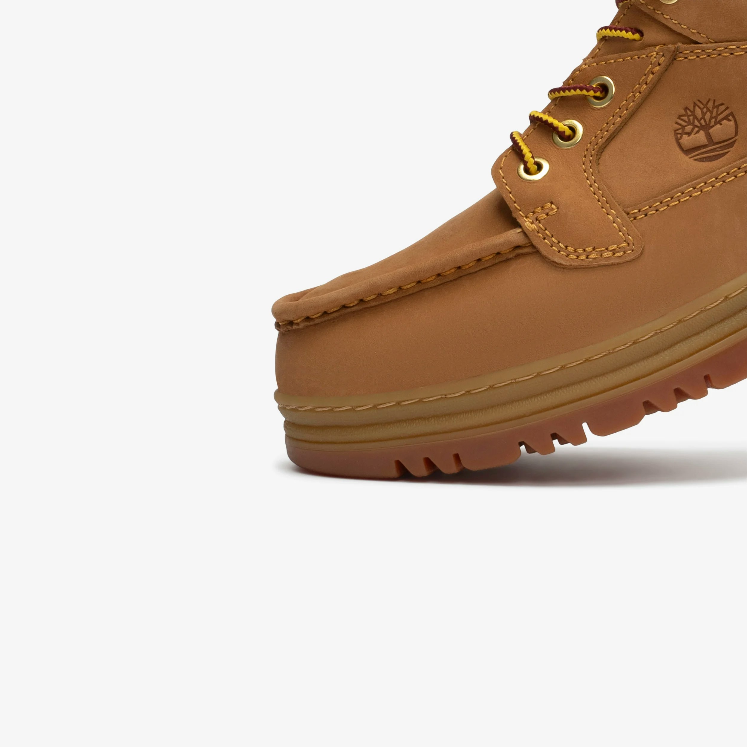 BEAMS x Timberland Moc Toe Gore-Tex "Nubuck"