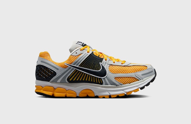 Nike Zoom Vomero 5 "University Gold"