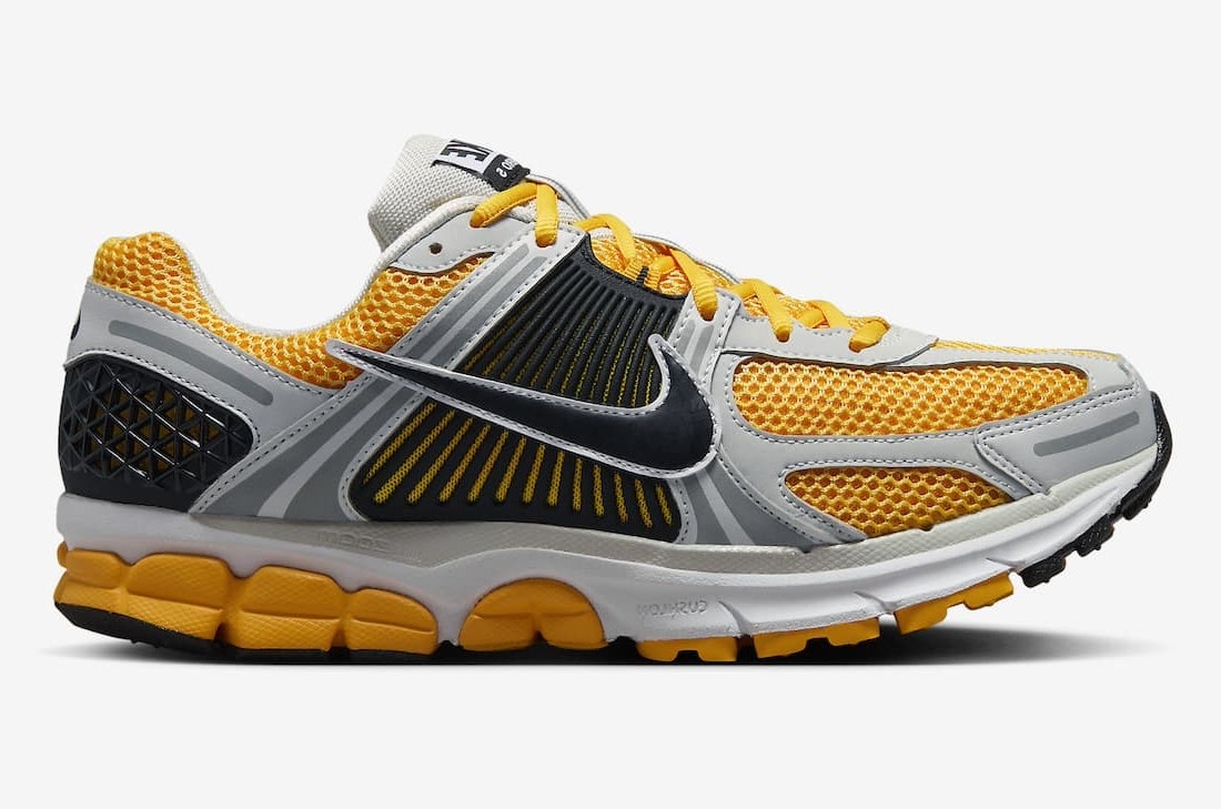 Nike Zoom Vomero 5 "University Gold"
