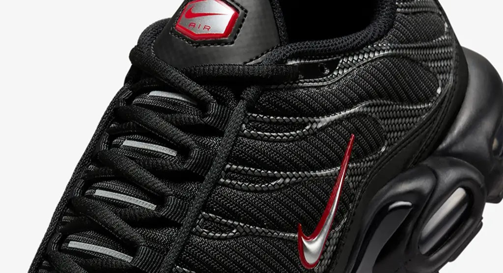 Nike Air Max Plus "University Red"