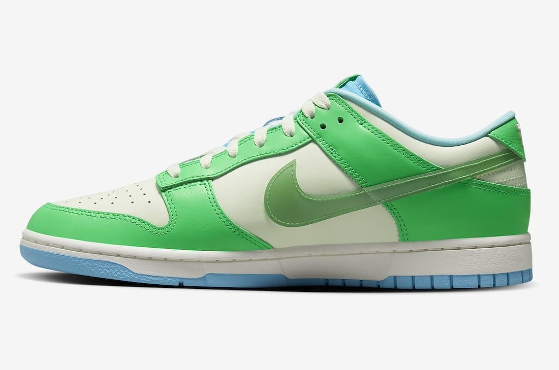 Nike Dunk Low "Green Shock"