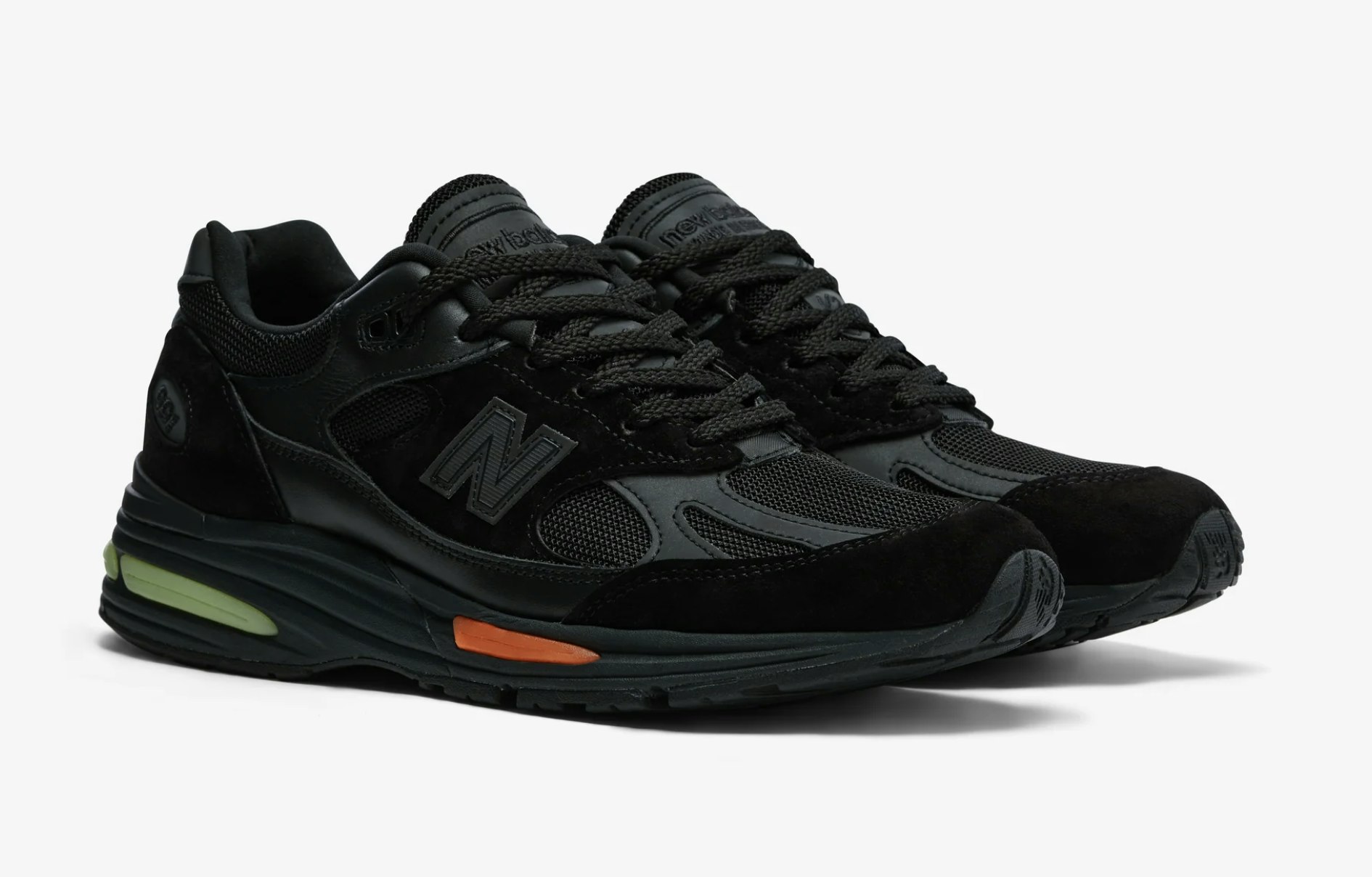 Dover Street Market x New Balance 991v2 "London Edition"