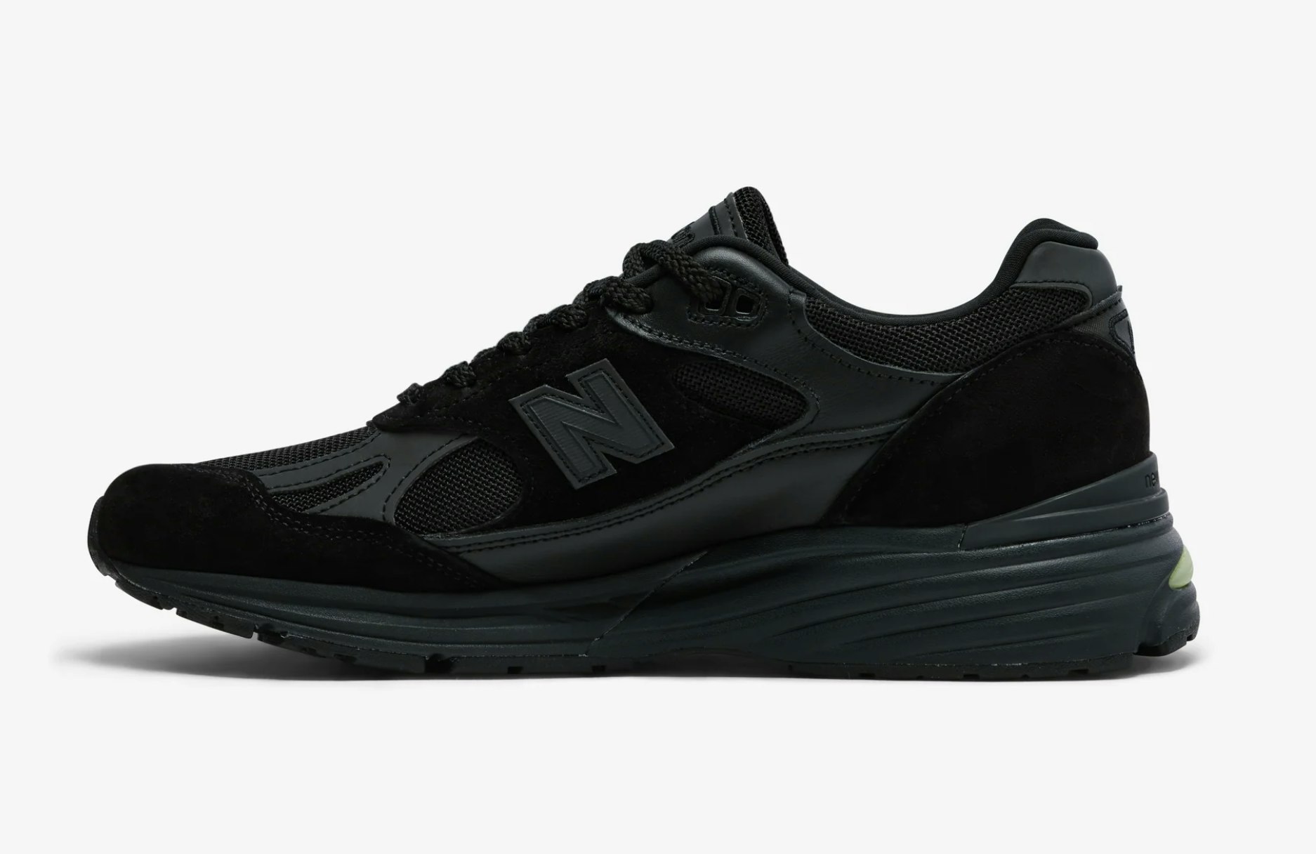 Dover Street Market x New Balance 991v2 "London Edition"