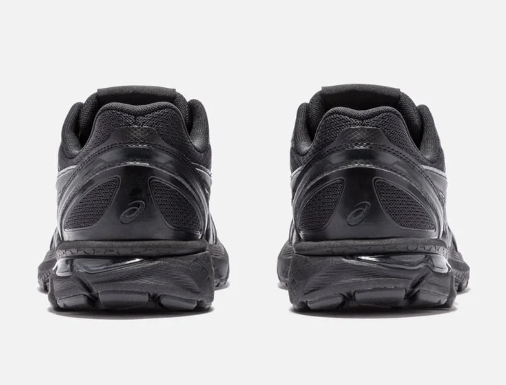 Comme des Garçons x Asics Gel-Terrain "Black"