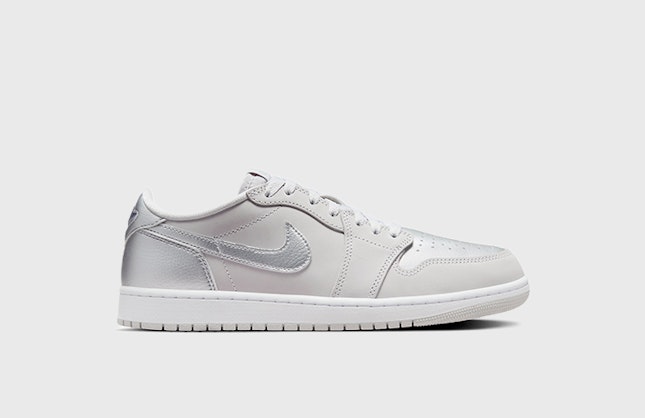 Air Jordan 1 Low OG "Metallic Silver"