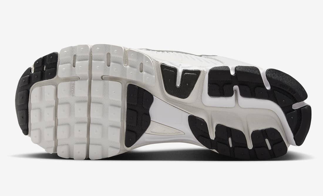 Nike Zoom Vomero 5 "Vast Grey"