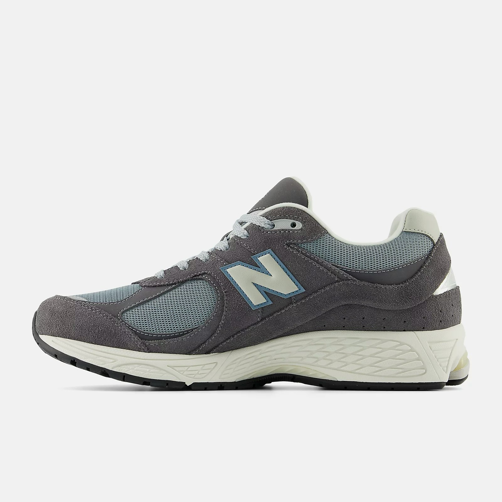 New Balance 2002R 