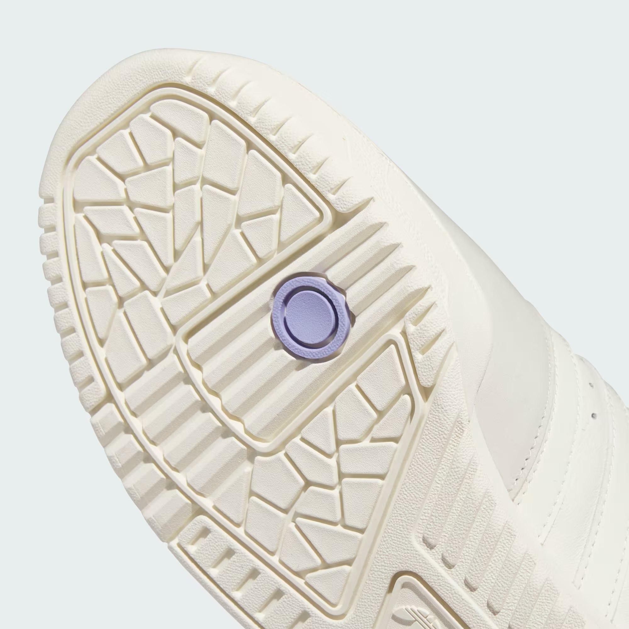BSTN x Real Madrid x adidas Rivalry 86 Low "Cloud White"