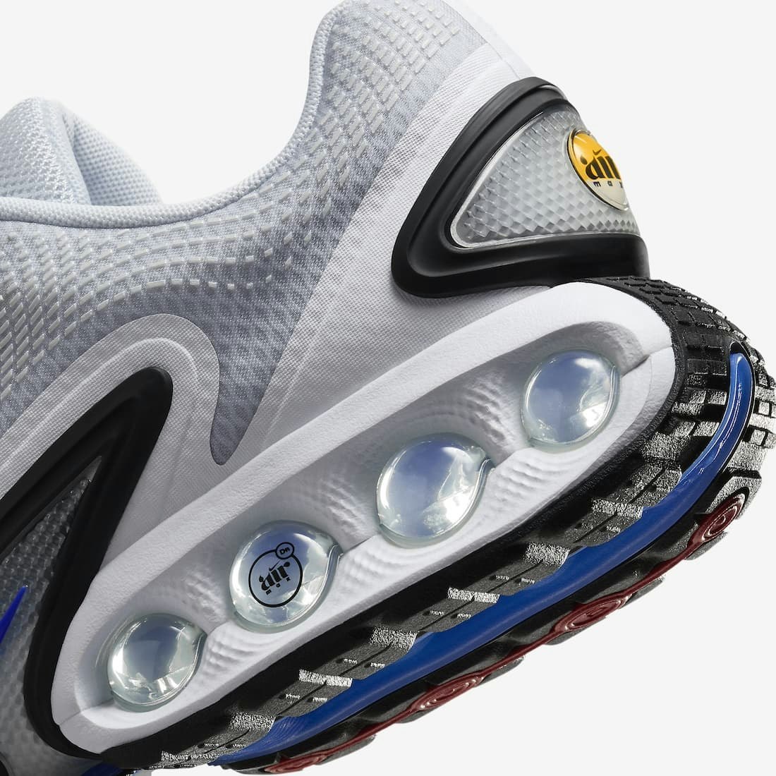 Nike Air Max DN "Pure Platinum"