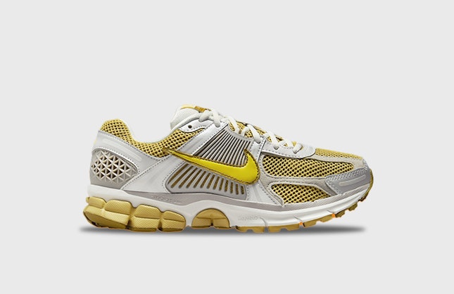 Nike Zoom Vomero 5 "Lightning"