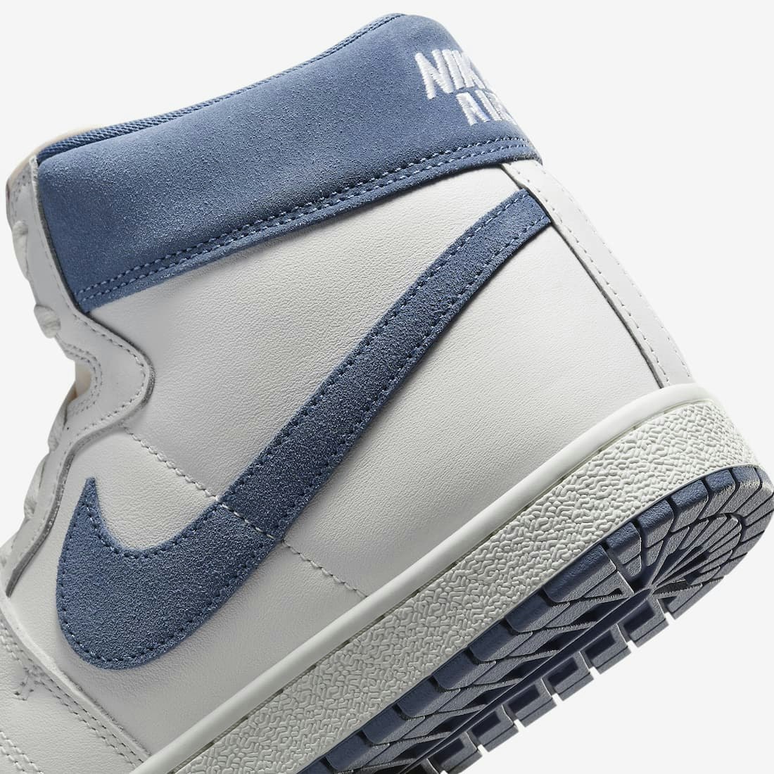 Jordan Air Ship "Diffused Blue"