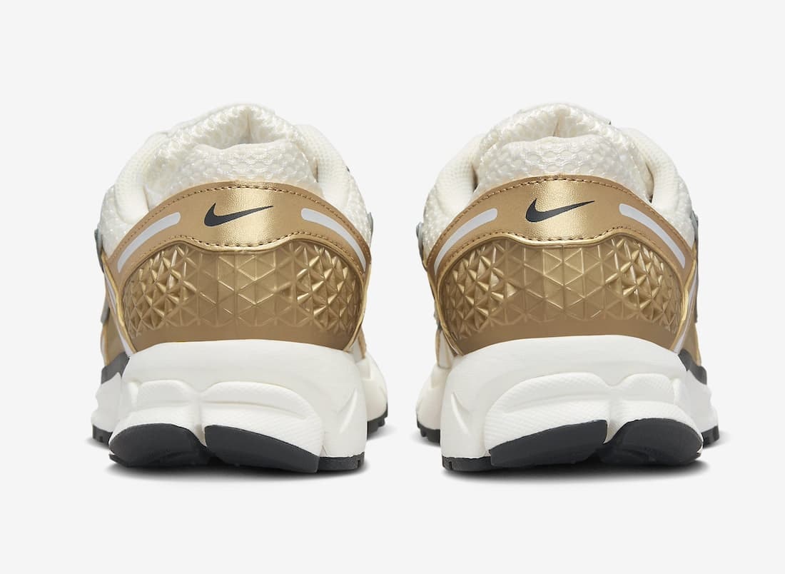 Nike Zoom Vomero 5 "Metallic Gold"