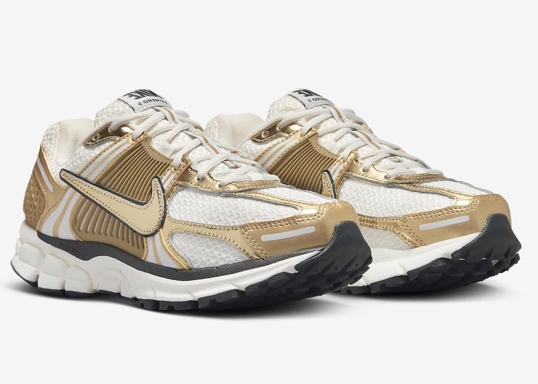 Nike Zoom Vomero 5 "Metallic Gold"