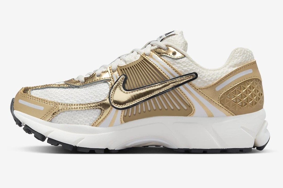 Nike Zoom Vomero 5 "Metallic Gold"