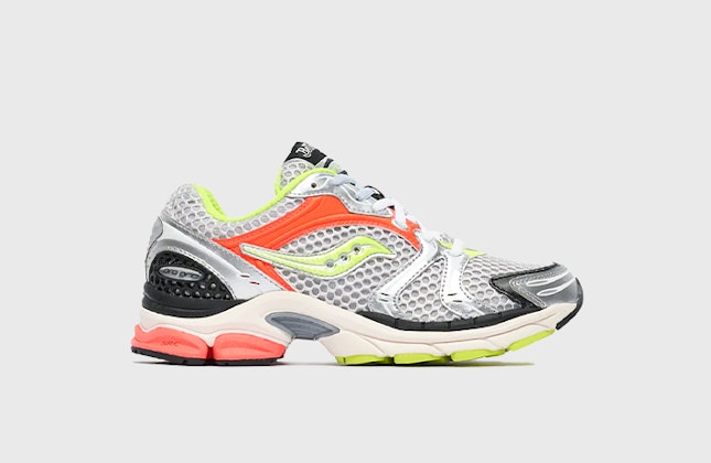 Bellerose x Saucony ProGrid Triumph 4 "Silver Fluo" Bellerose x Saucony ProGrid Triumph 4 "Silver Fluo"