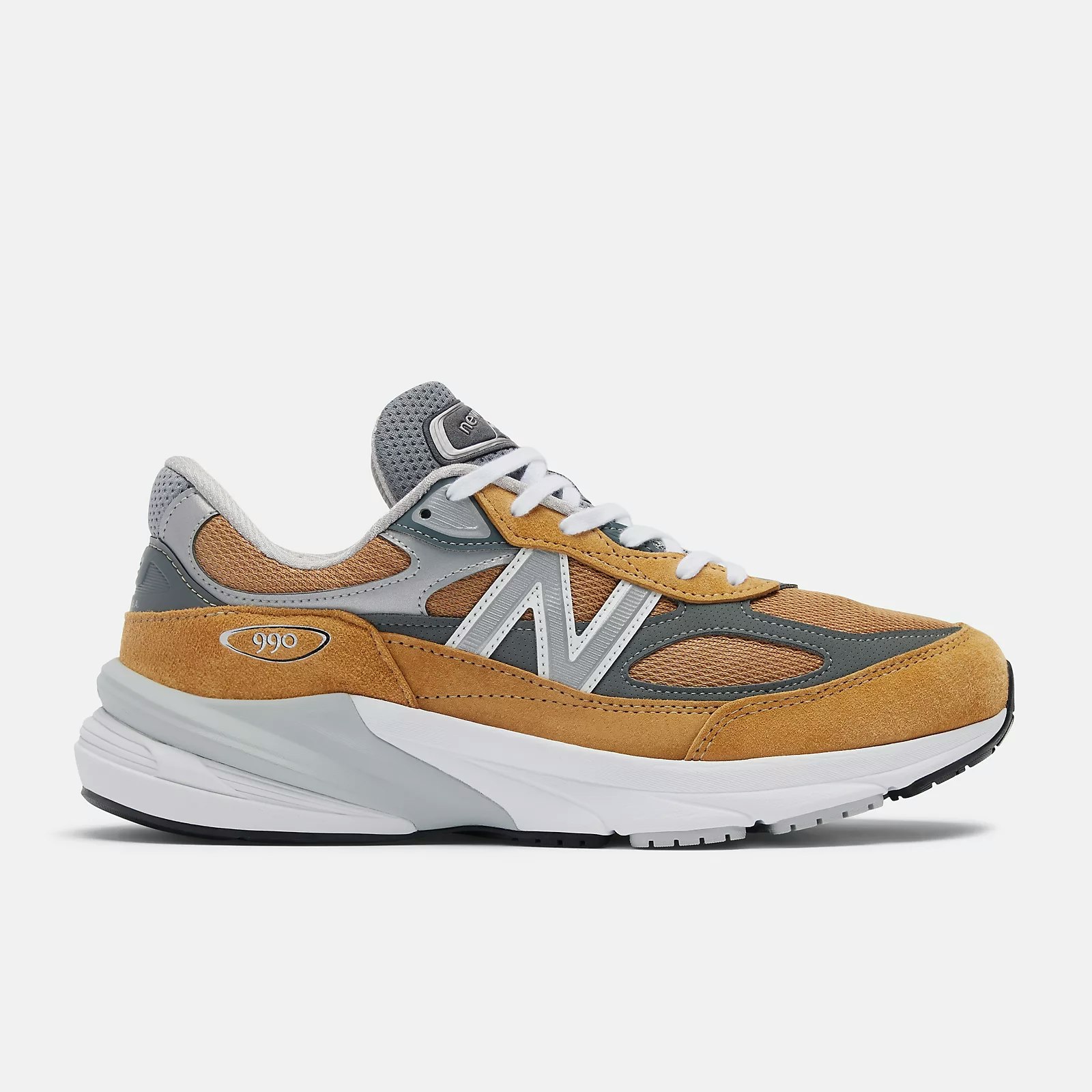 New Balance 990v6 