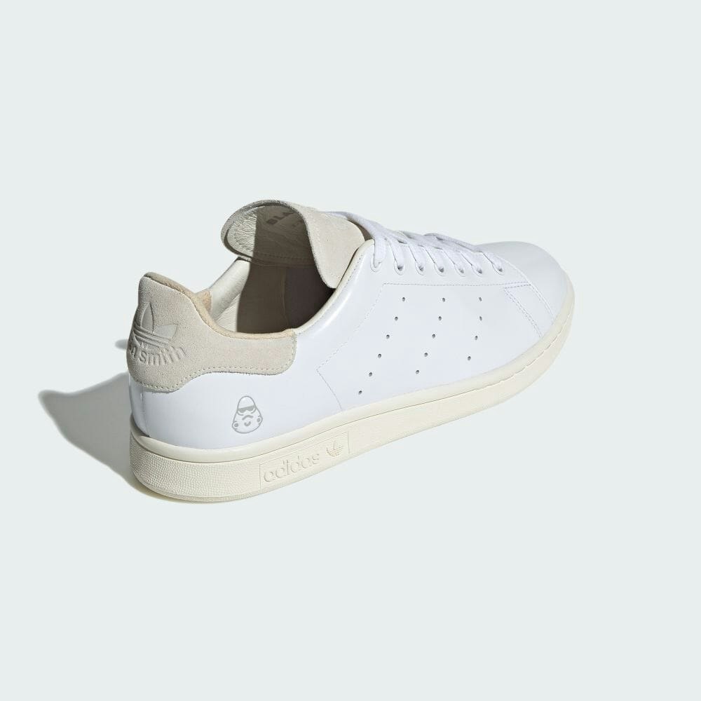 Star Wars x Nanzuka x adidas Stan Smith "Stormtrooper"