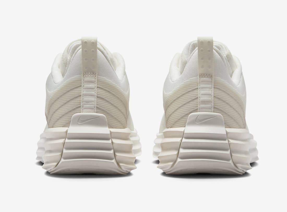 Nike Lunar Roam "Summit White"