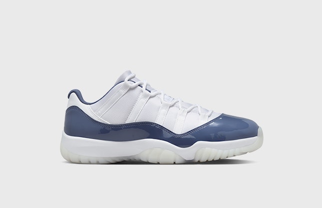 Air Jordan 11 Retro Low "Diffused Blue"