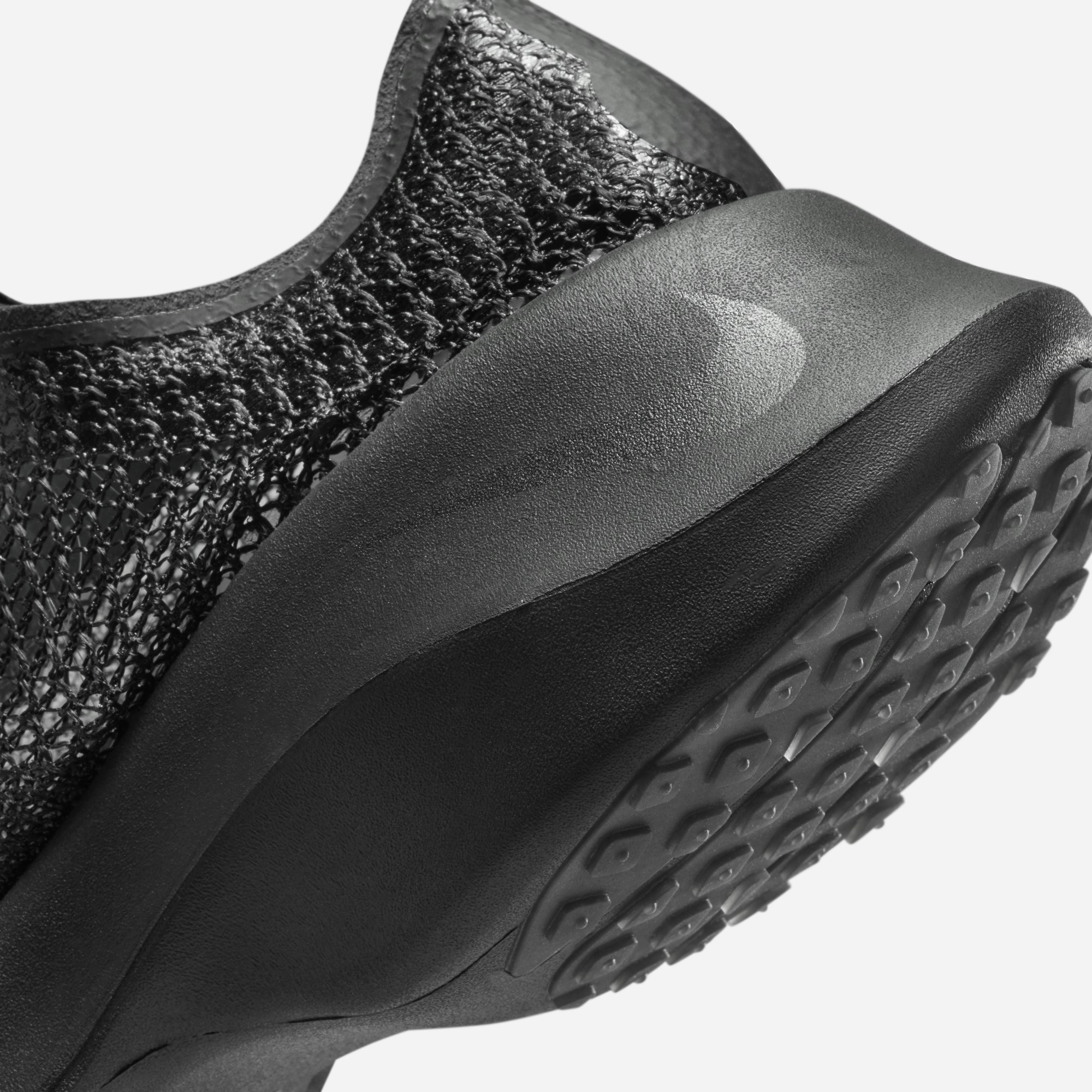MMW x Nike Zoom 6 TRD Run "Black"