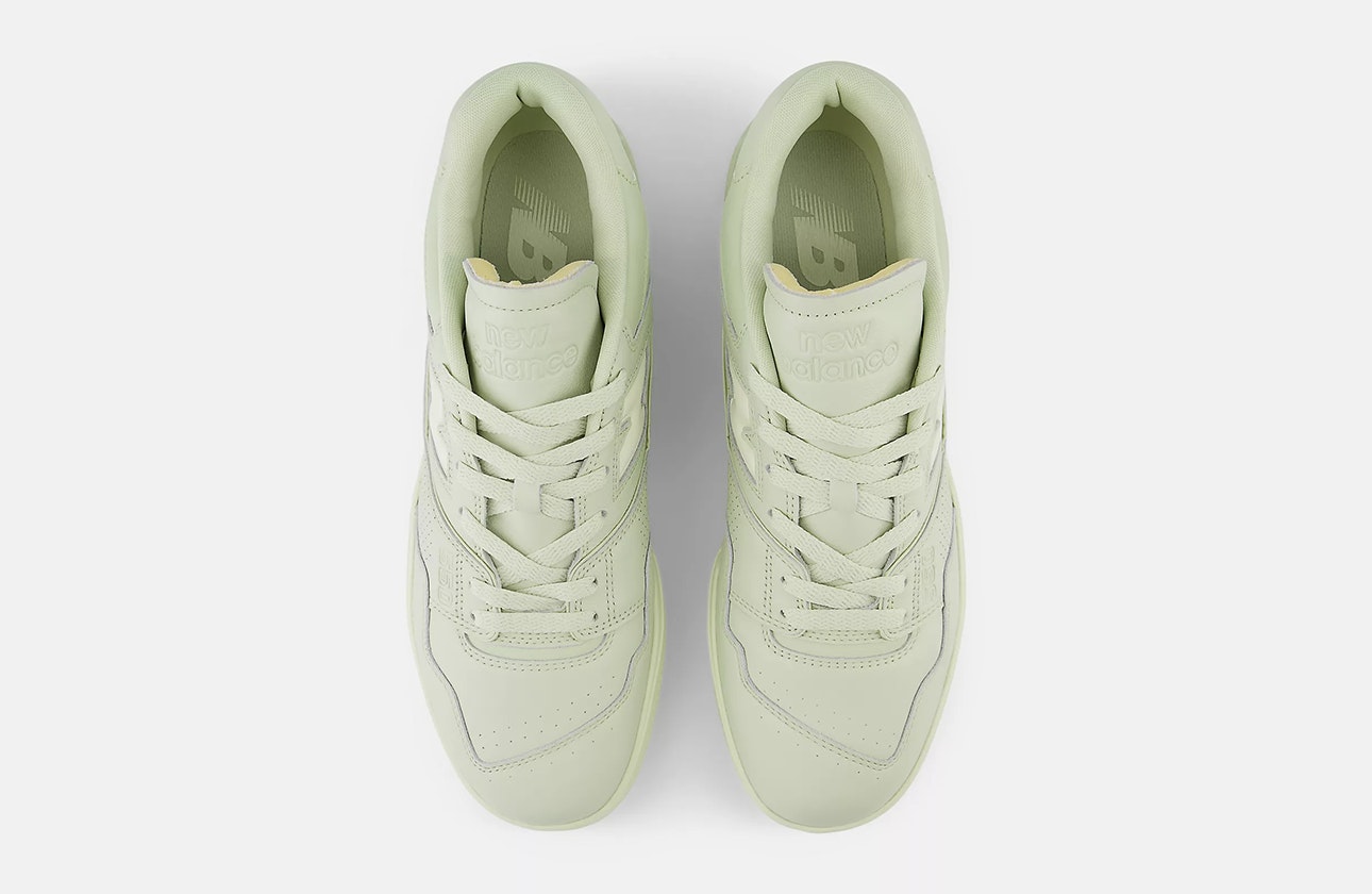 New Balance 550 "Deep Lichen Green"