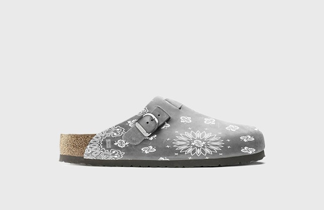 Bravest Studios Clog "Grey Paisley"