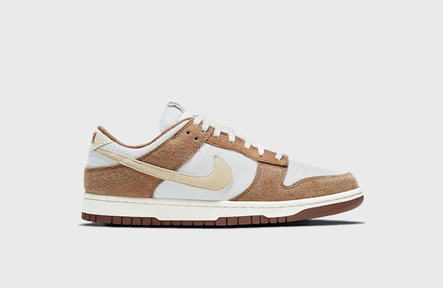 Nike Dunk Low PRM "Medium Curry" Nike Dunk Low PRM "Medium Curry"