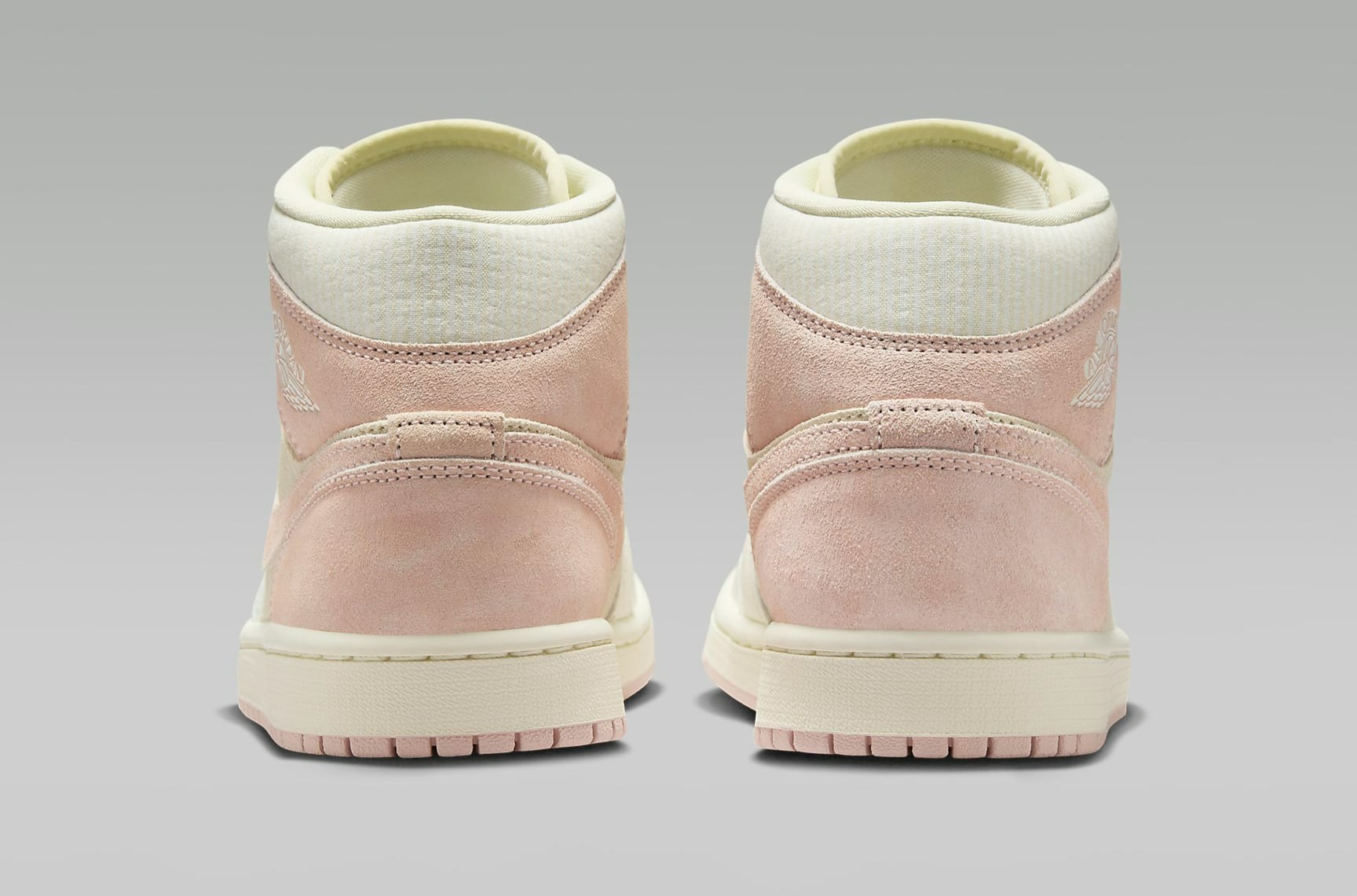 Air Jordan 1 Mid SE "Legend Pink"