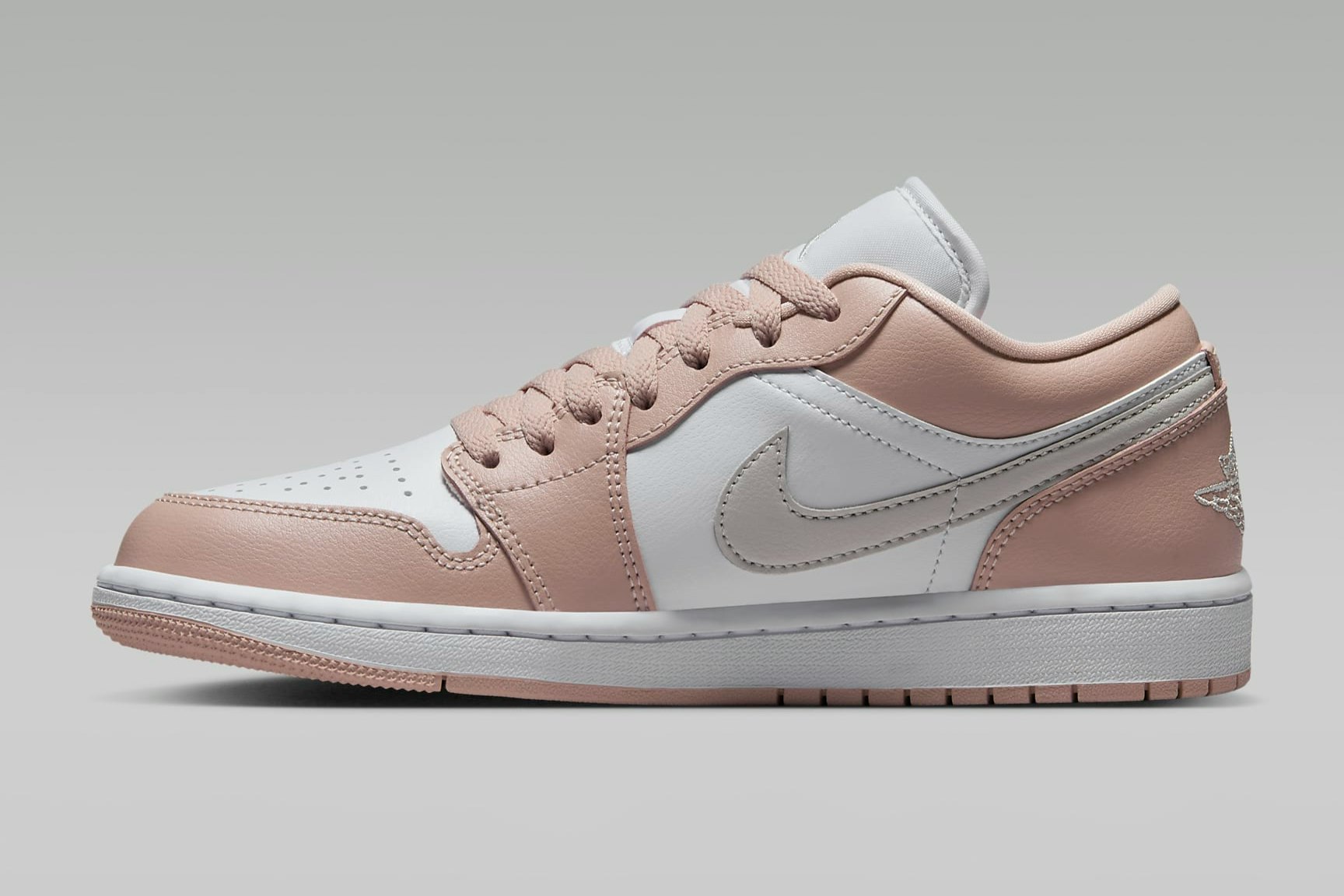 Air Jordan 1 Low "Crimson Tint"