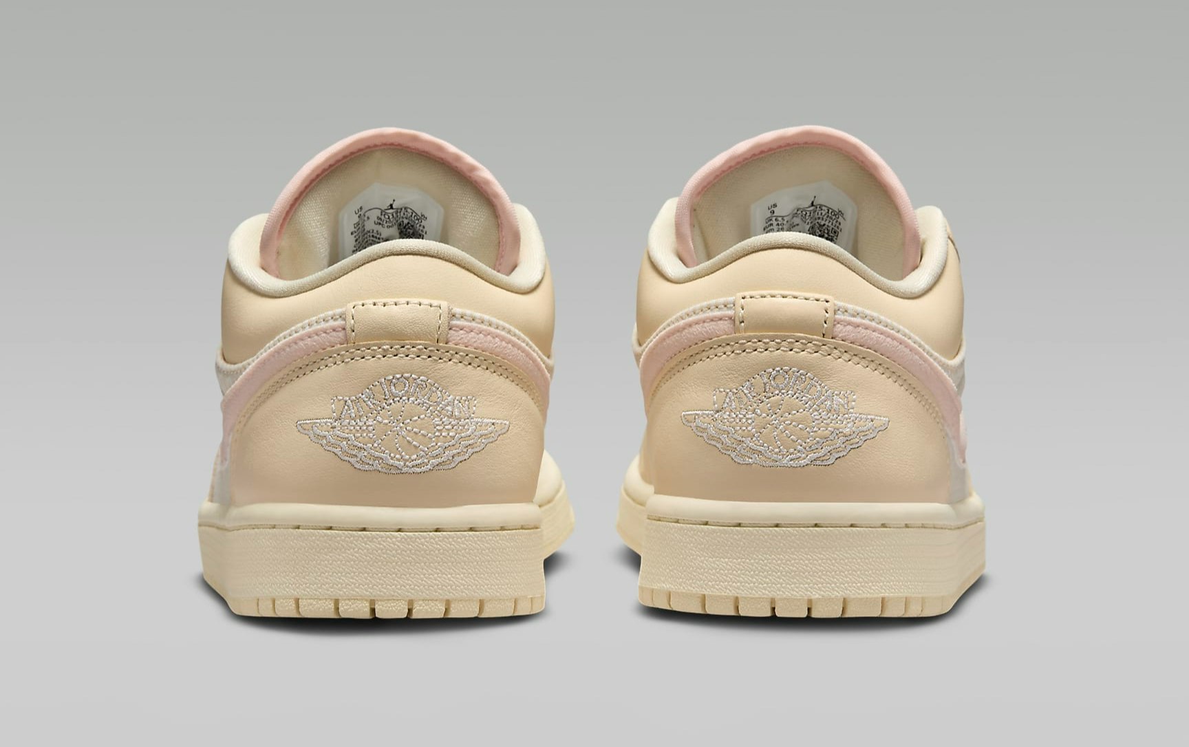 Air Jordan 1 Low "Legend Pink"