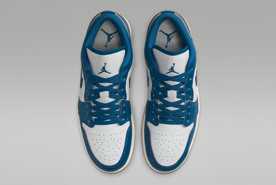 Air Jordan 1 Low SE "Industrial Blue"