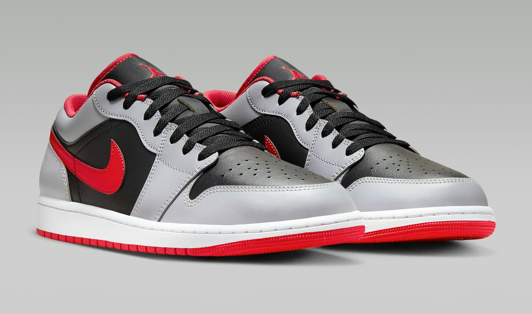 Air Jordan 1 Low "Cement Grey"