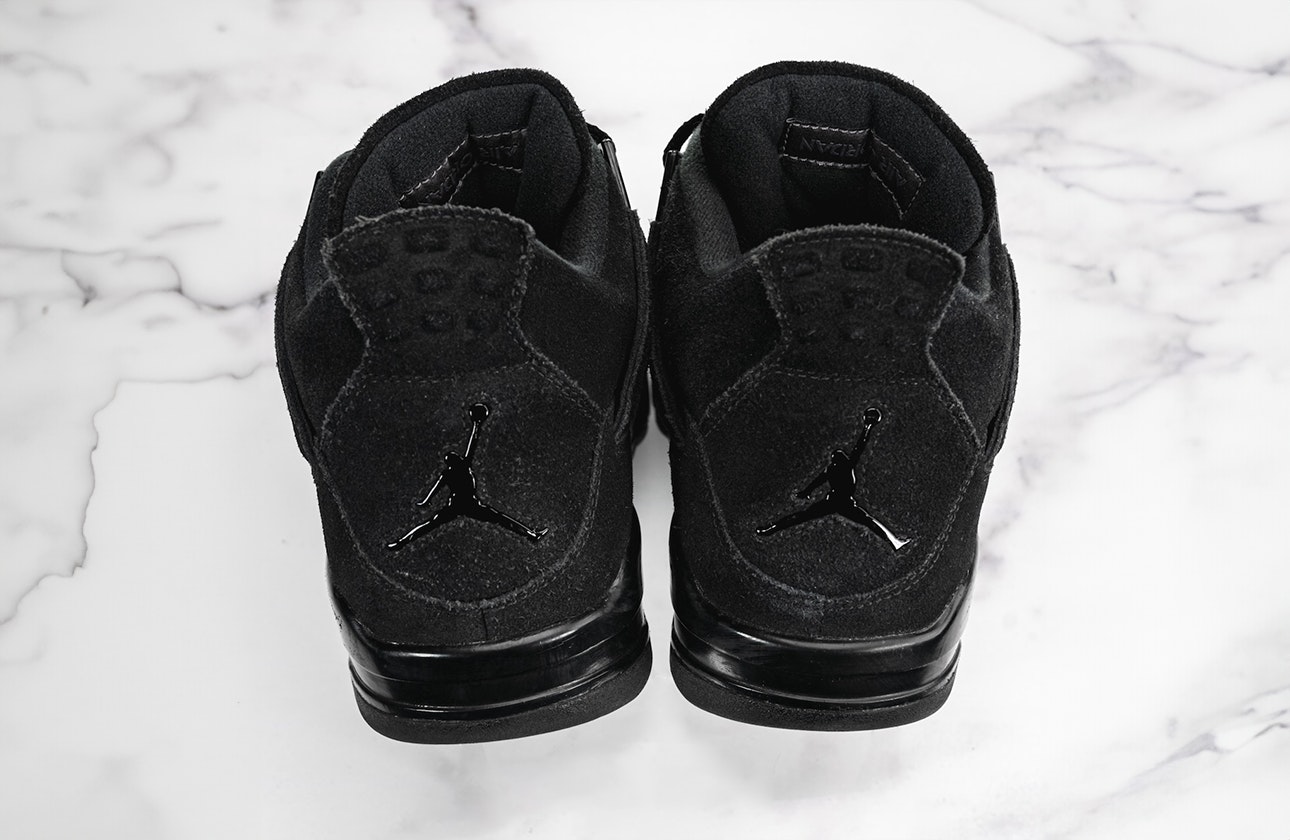 Nike SB x Air Jordan 4 "Black Cat"