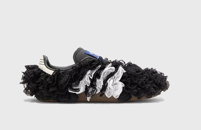 Caroline Hú x adidas Samba "Core Black"