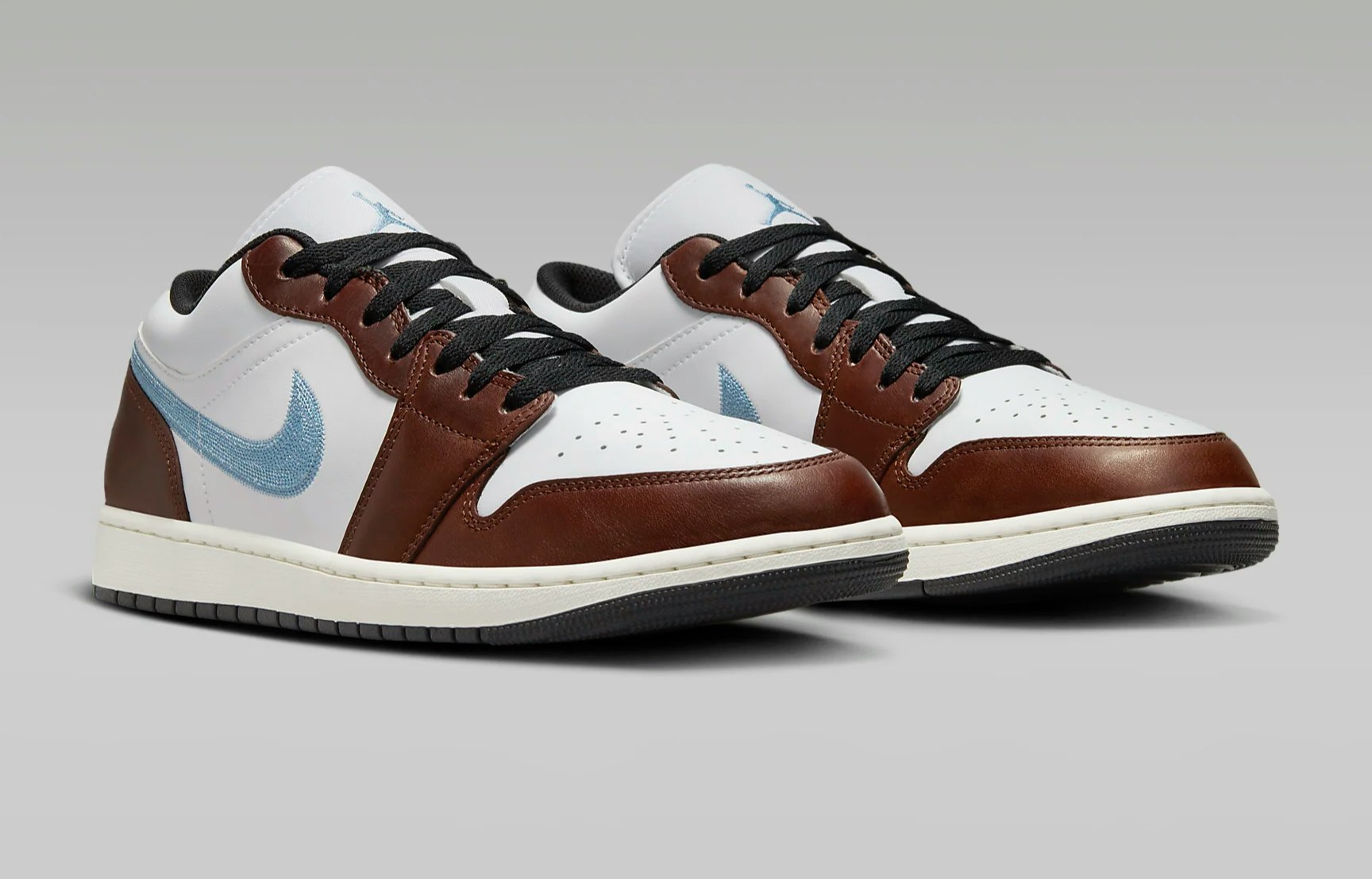Air Jordan 1 Low SE "Pacific Moss"