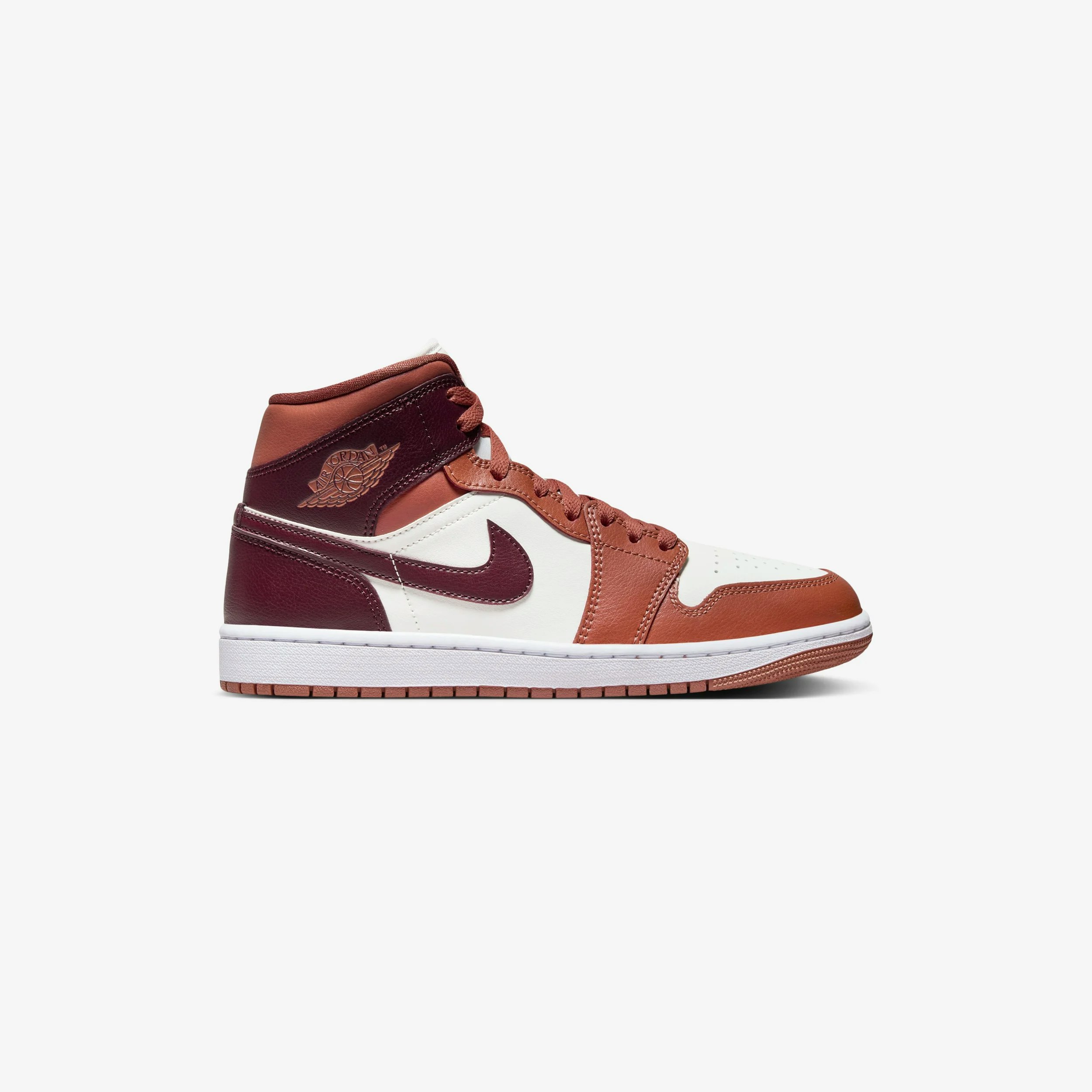 Air Jordan 1 Mid "Dusty Peach"