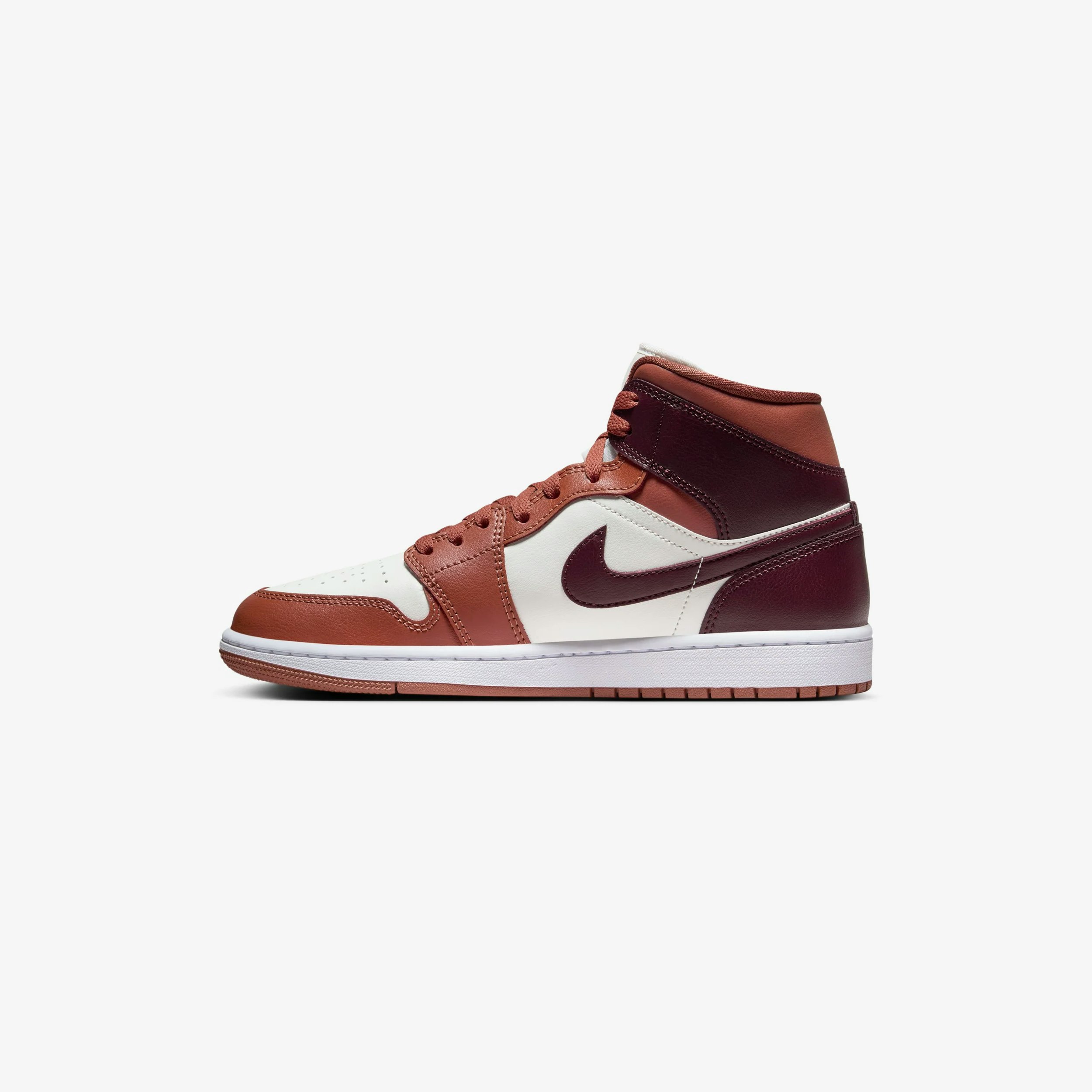 Air Jordan 1 Mid "Dusty Peach"
