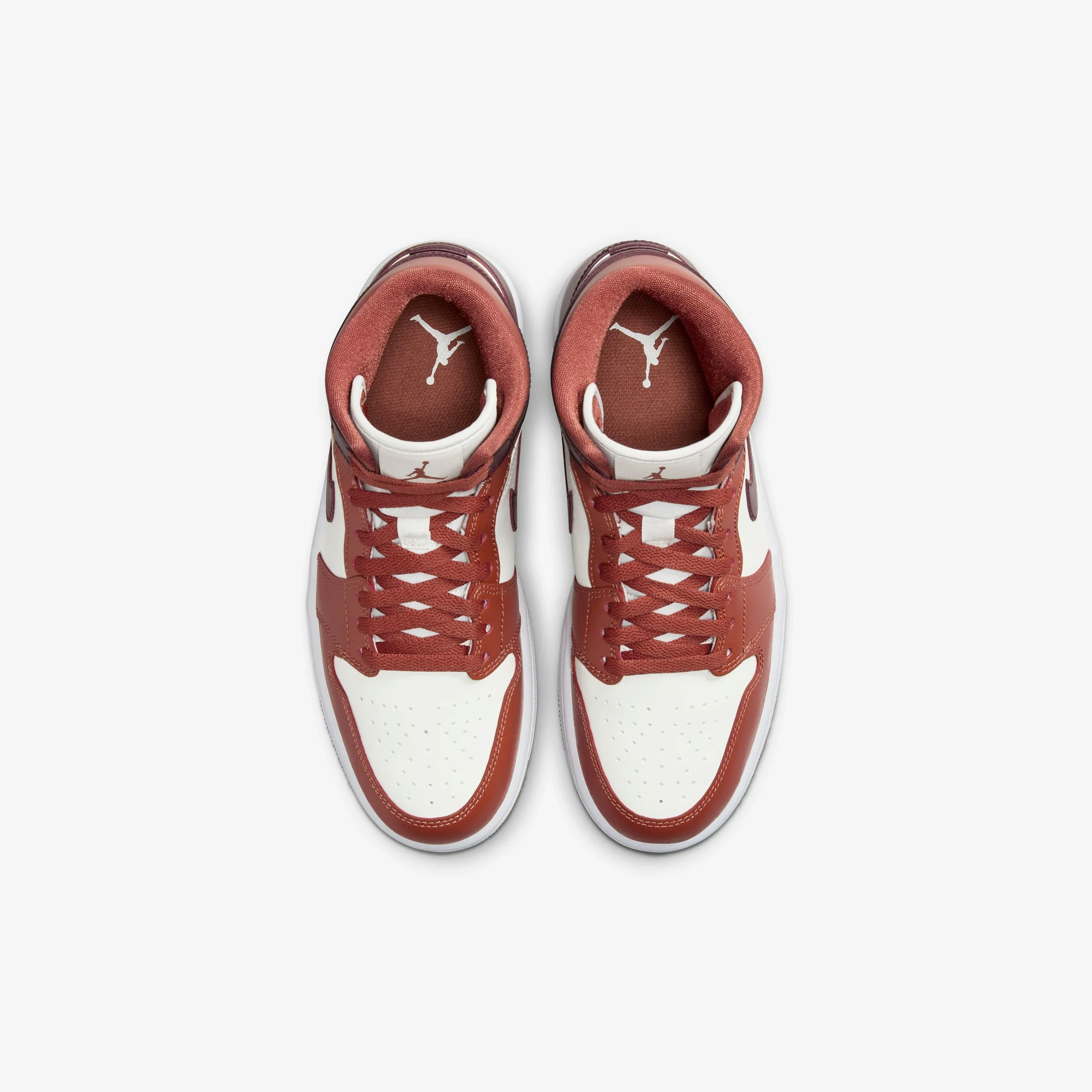 Air Jordan 1 Mid "Dusty Peach"