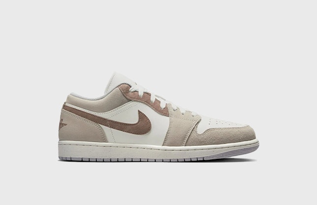 Air Jordan 1 Low "Light Bone"