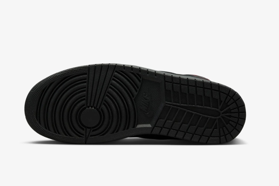 Air Jordan 1 Mid SE Craft "Dark Smoke Grey"