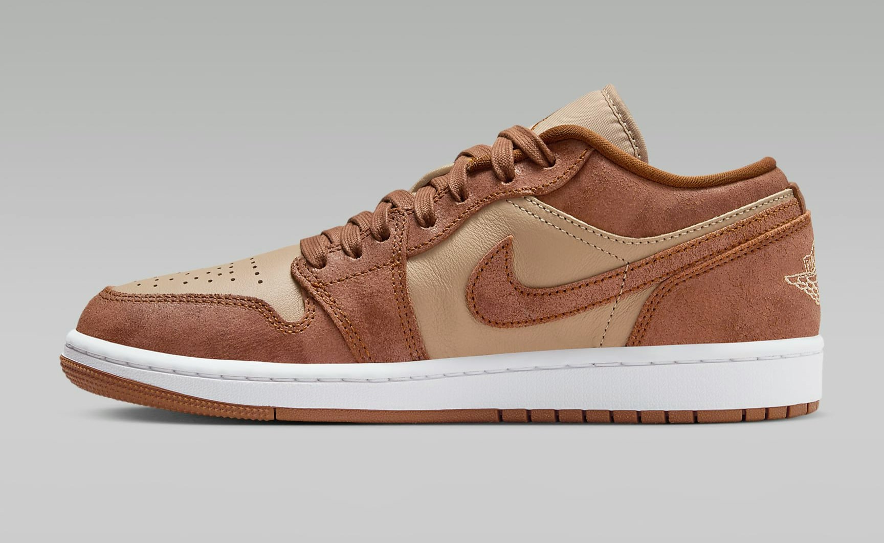 Air Jordan 1 Low SE "Legend Coffee"