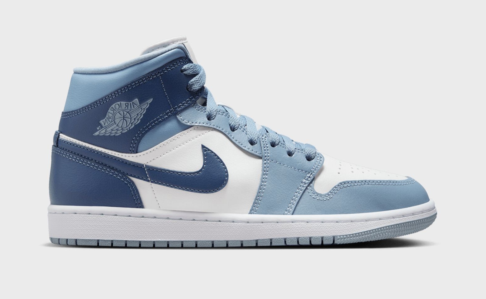 Air Jordan 1 Mid "Diffused Blue"