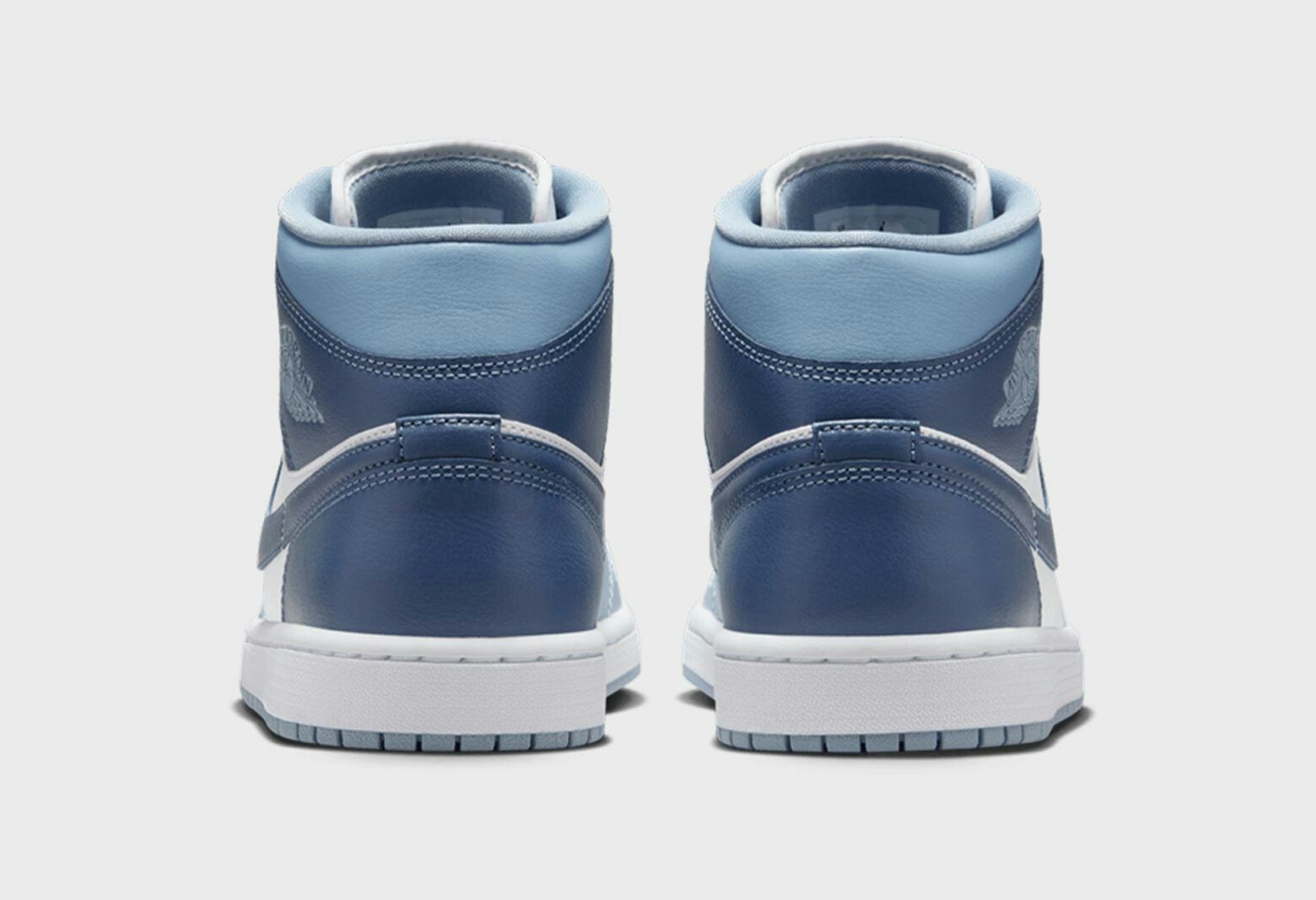 Air Jordan 1 Mid "Diffused Blue"