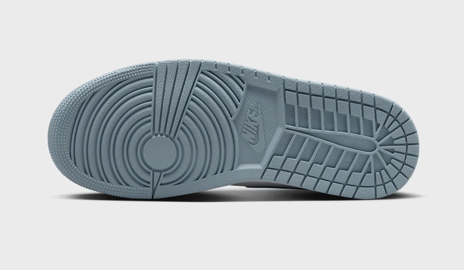 Air Jordan 1 Mid "Diffused Blue"