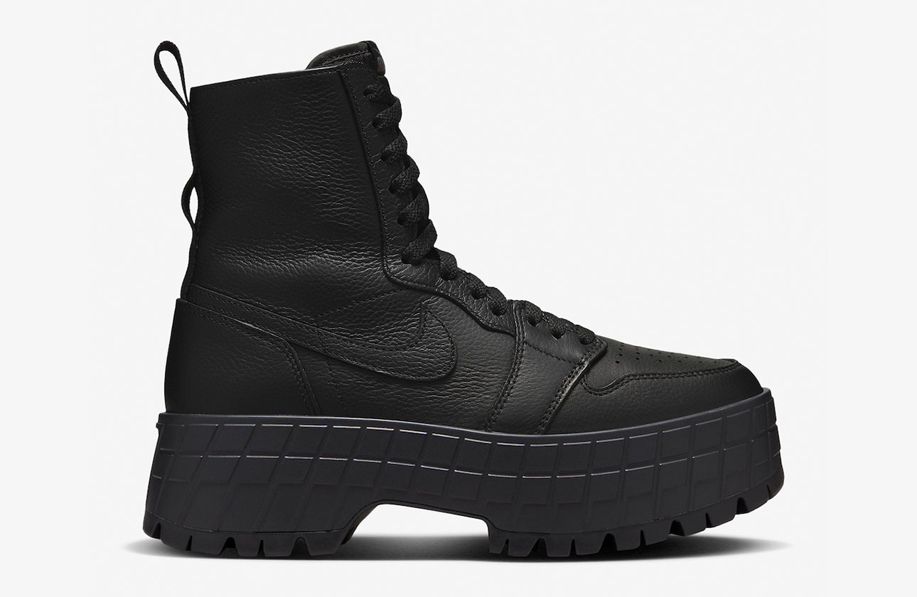 Air Jordan 1 Brooklyn "Triple Black"