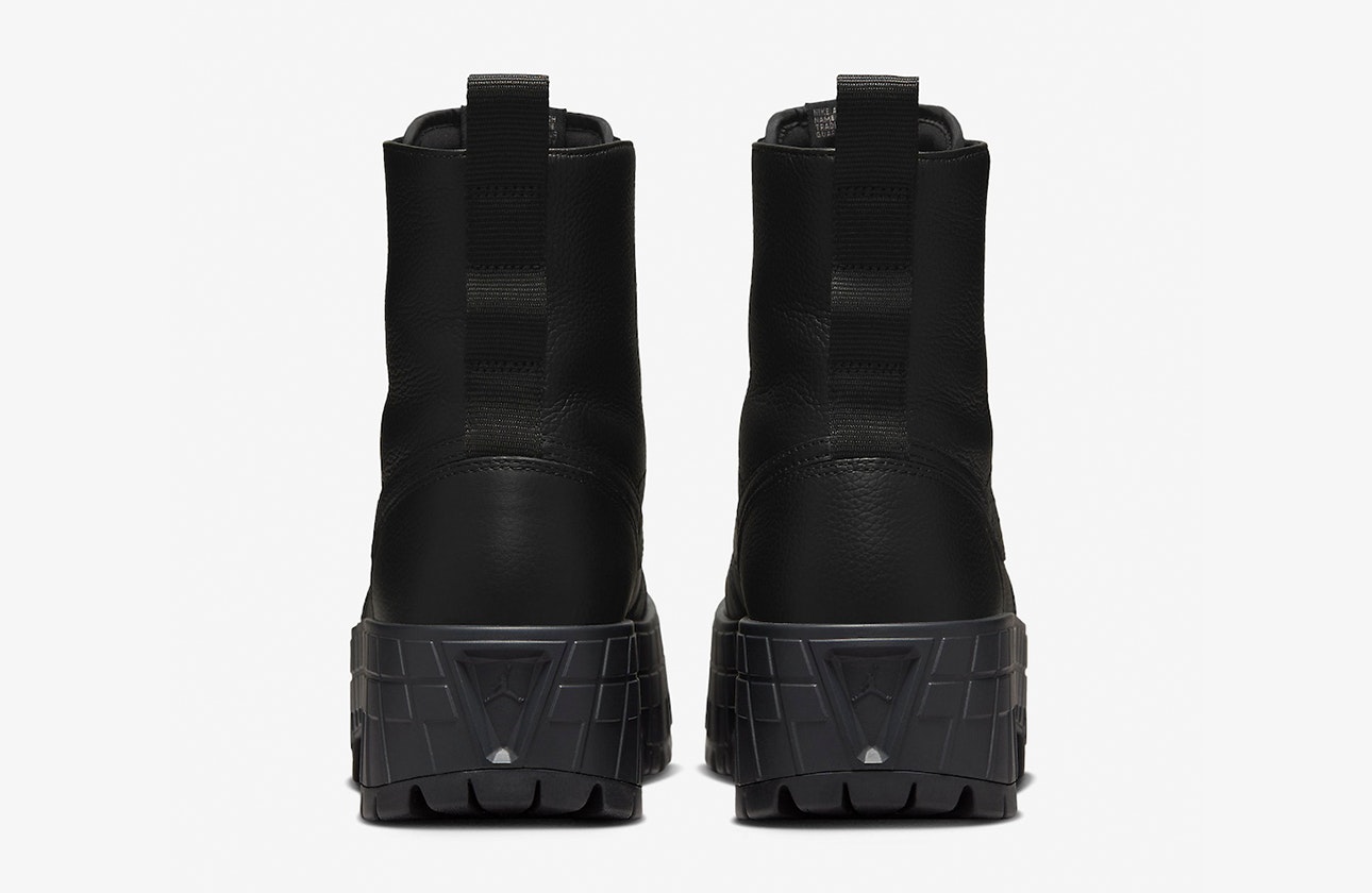 Air Jordan 1 Brooklyn "Triple Black"