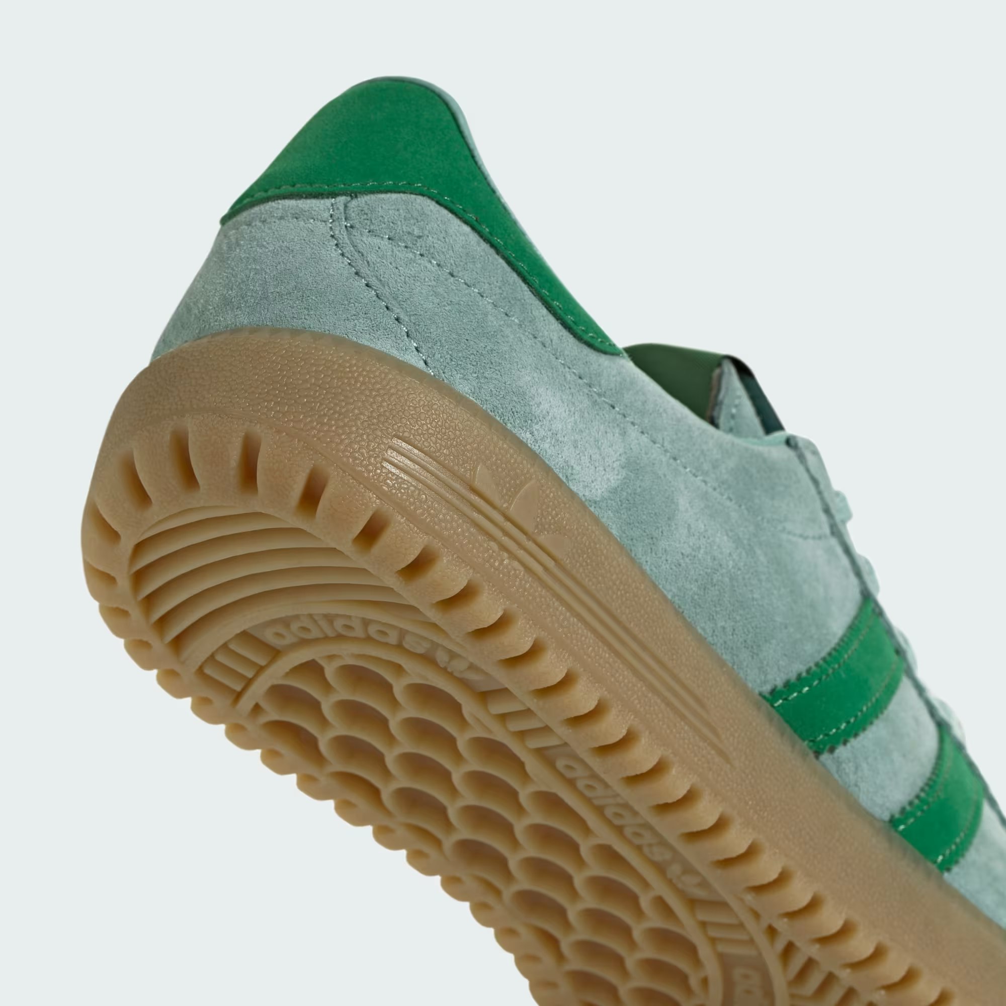 adidas Bermuda "Hazy Green"