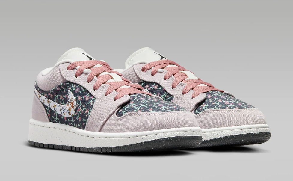 Air Jordan 1 Low SE GS "Floral"